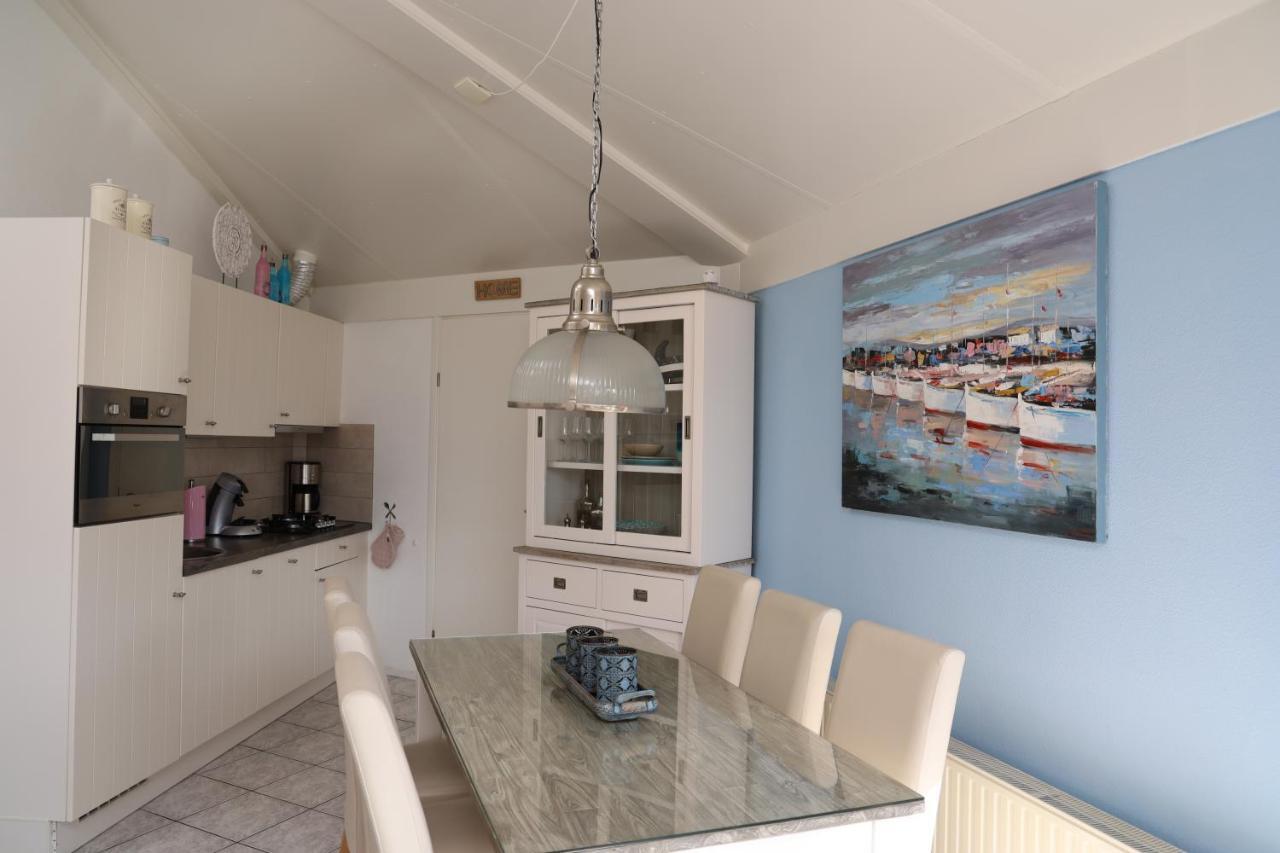 Ferienhaus Am Meer Mit Kamin & Sauna - Seestern 251 Юлианадорп Экстерьер фото